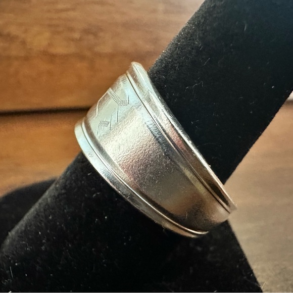 “A” Spoon Ring - Picture 4 of 12
